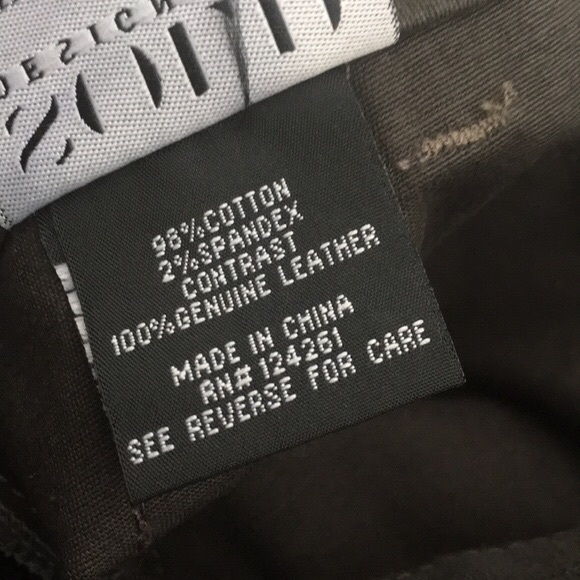 SOLD Design Lab Super Skinny Leather Accent Jeans - Picture 8 of 8